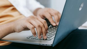 ulkoistaminen-contact-center-dynava-suomi